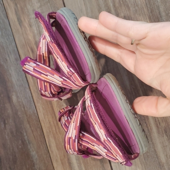 Teva Women Hurricane Strappy hook&loop Sandals shoes outdoor hiking - Picture 4 of 10